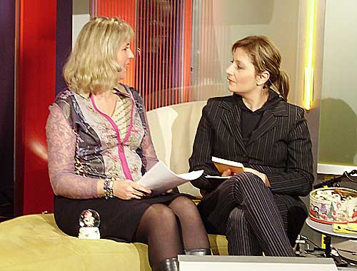 Im Gespr&auml;ch mit Moderatorin G&uuml;l